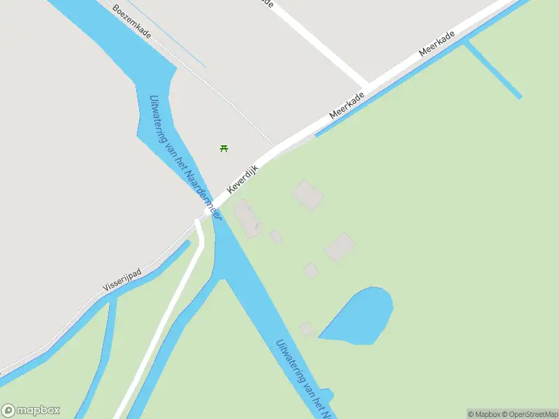 Brandweer met gepaste spoed naar de Meerkade in Muiderberg