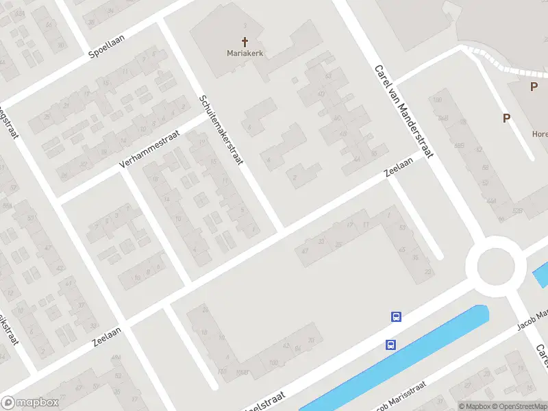 Ambulance en brandweer met grote spoed naar de Schuitemakerstraat in Heemskerk vanwege gebouwbrand