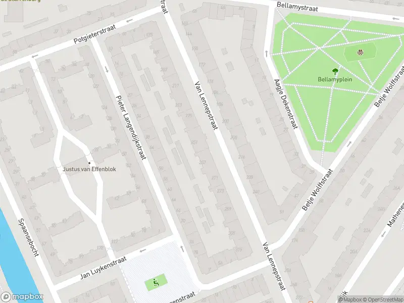 Ambulance met grote spoed naar de Van Lennepstraat in Rotterdam