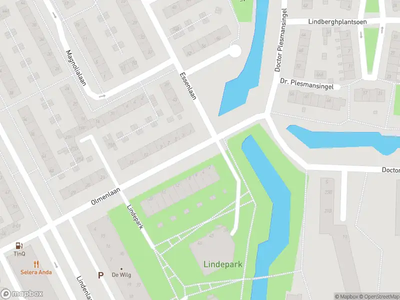 Ambulance met grote spoed naar de Olmenlaan in Amstelveen
