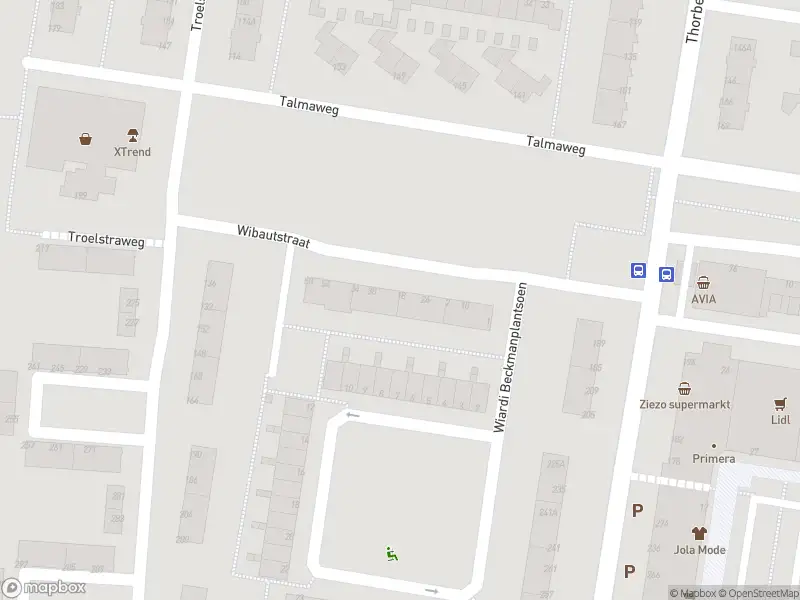 Ambulance met grote spoed naar de Wibautstraat in Dordrecht