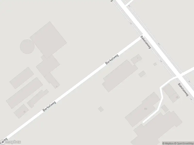 Brandweer met gepaste spoed naar de Berkelweg in Deurne