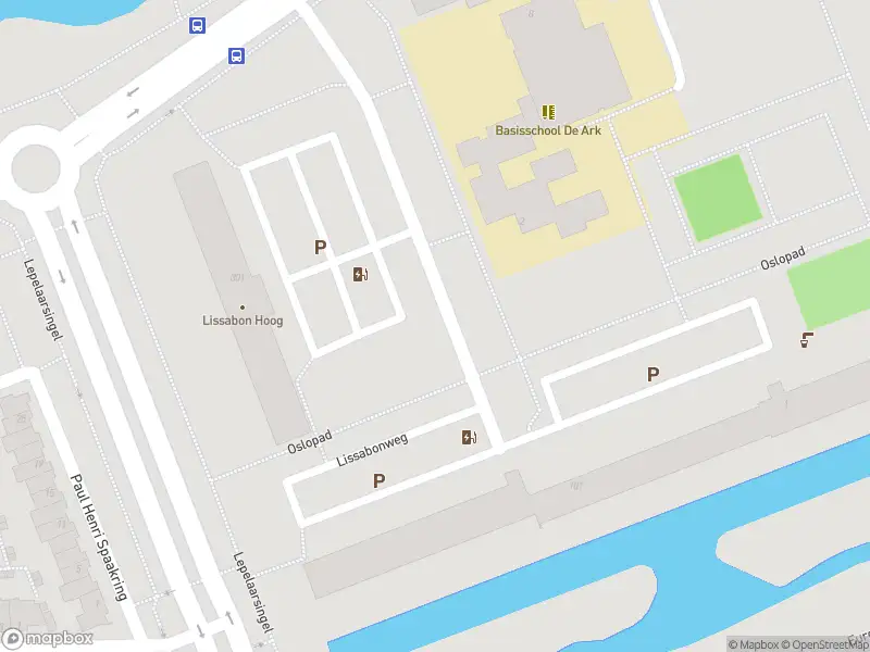 Ambulance met gepaste spoed naar de Lissabonweg in Vlaardingen