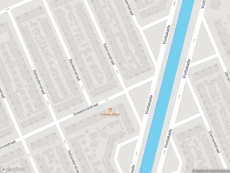 Ambulance met grote spoed naar de Sweelinckstraat in Dordrecht