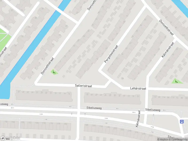 Ambulance met gepaste spoed naar de Donizettistraat in Capelle aan den IJssel