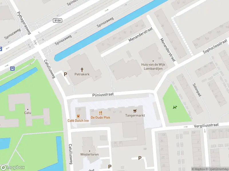 Ambulance met grote spoed naar de Pliniusstraat in Rotterdam