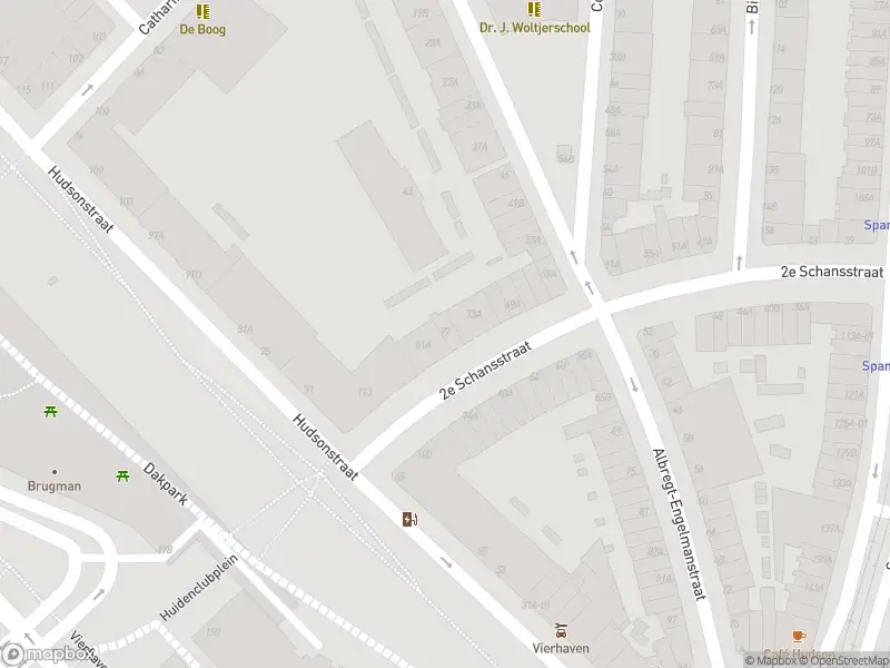 Ambulance met grote spoed naar de 2e Schansstraat in Rotterdam