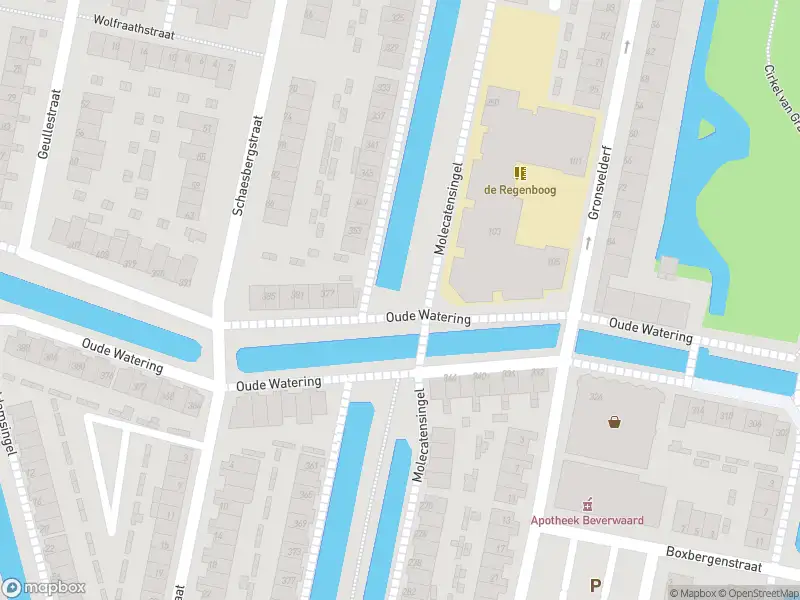 Ambulance met gepaste spoed naar de Oude Watering in Rotterdam