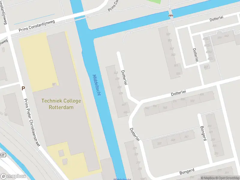 Ambulance met grote spoed naar de Dotterlei in Capelle aan den IJssel