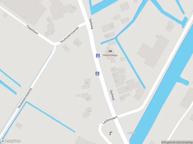 Brandweer met gepaste spoed naar de Delfweg in Lisse