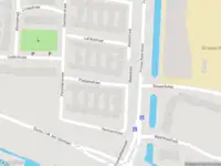 Ambulance met gepaste spoed naar de Plataanstraat in Alphen aan den Rijn