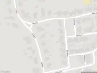 Brandweer en politie met grote spoed naar de Pastoor Thijssenlaan in Sterksel vanwege middelgrote brand