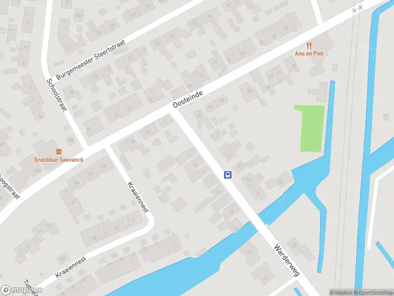 Ambulance met grote spoed naar de Warderweg in Oosthuizen