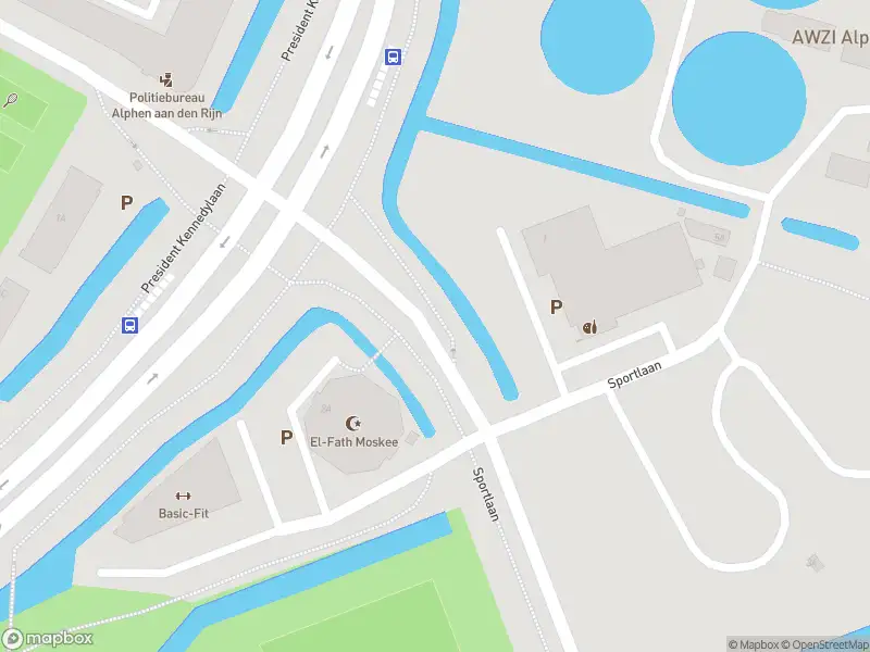 112 melding Brandweer met grote spoed naar de Sportlaan in Alphen aan den Rijn vanwege reanimatie