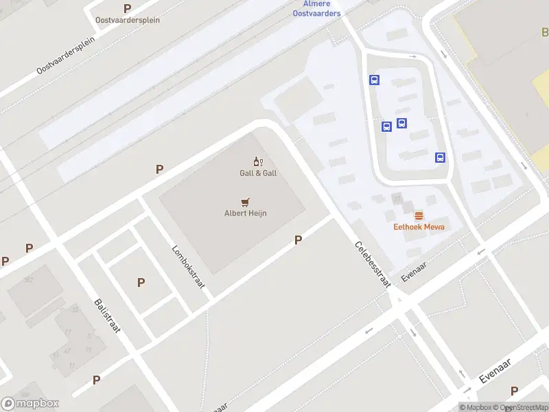 Politie naar de Lombokstraat in Almere vanwege aanrijding met letsel