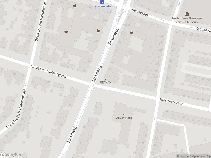 Ambulance met gepaste spoed naar de Straatweg in Rotterdam