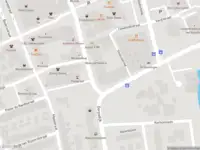 Ambulance met gepaste spoed naar de Dorpsdijk in Rhoon