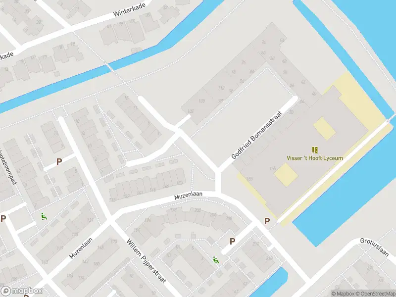 Ambulance met grote spoed naar de Godfried Bomansstraat in Leiderdorp