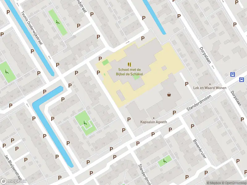 Ambulance met gepaste spoed naar de Jacob van Oudenhovenstraat in Nieuw-Lekkerland