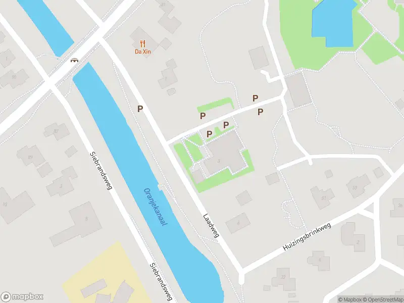 Politie met grote spoed naar de Laadweg in Emmen vanwege ongeval met letsel