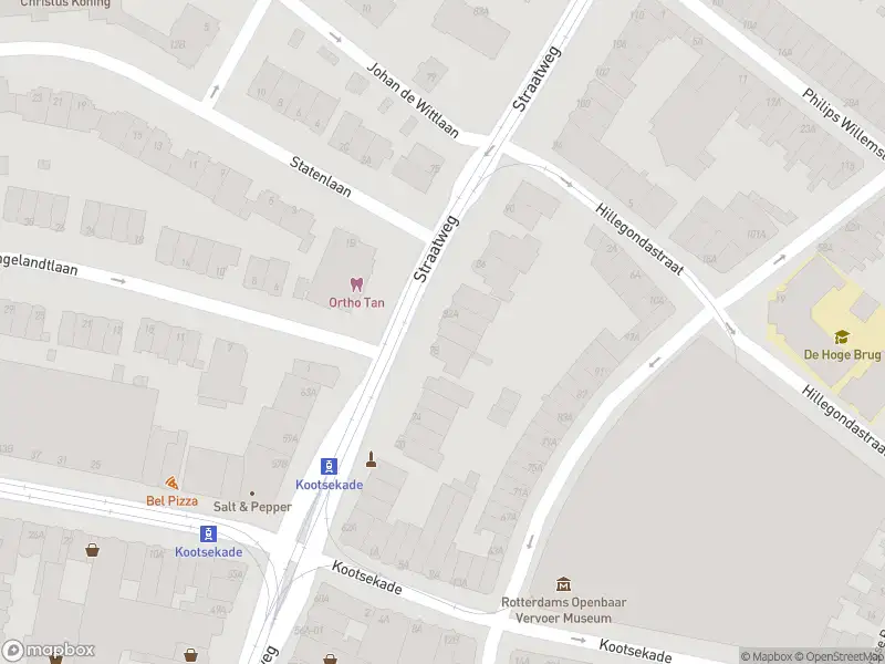 Ambulance met grote spoed naar de Straatweg in Rotterdam