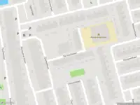 Ambulance met grote spoed naar de Rooseveltlaan in Delft