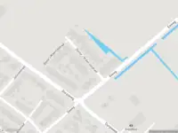 Ambulance met grote spoed naar de Dr. J M den Uylstraat in Oudenhoorn