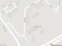 Ambulance met grote spoed naar de Jagersweg in Haelen