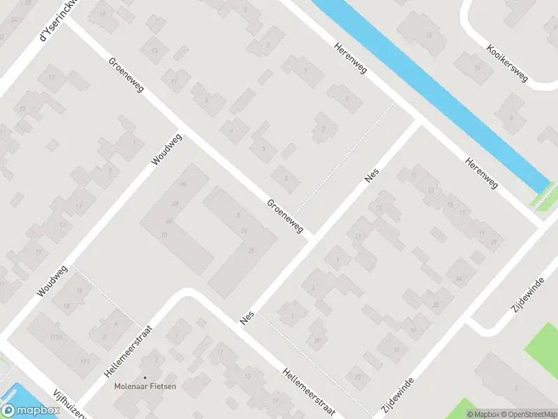 Ambulance met gepaste spoed naar de Groeneweg in Vijfhuizen