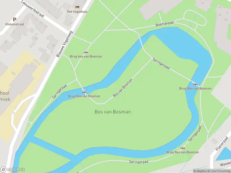Ambulance met gepaste spoed naar de Houtlaan in Leiden