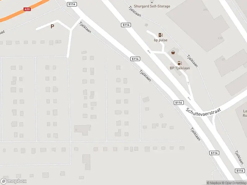 Ambulance met gepaste spoed naar de Tjalklaan in Rotterdam