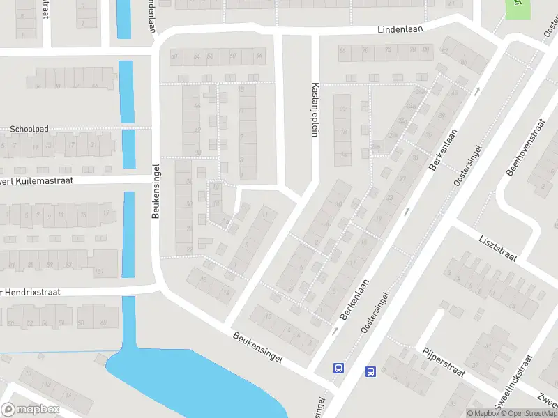 Ambulance met gepaste spoed naar de Kastanjeplein in Berkel en Rodenrijs