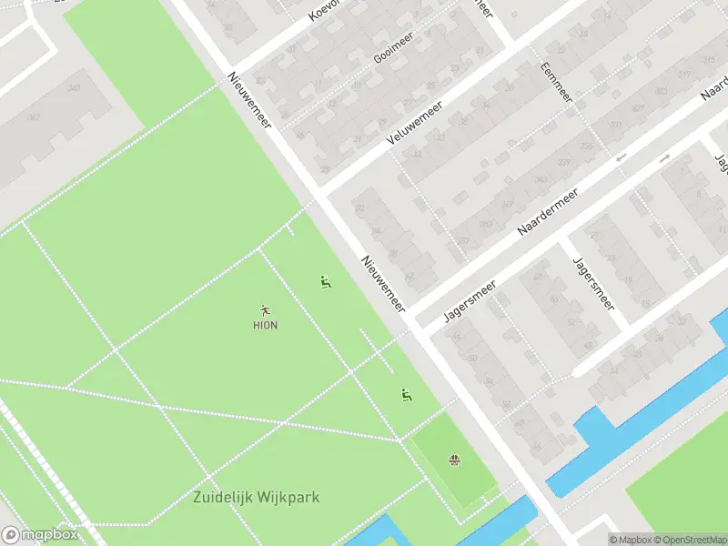 Ambulance met gepaste spoed naar de Nieuwemeer in Rotterdam