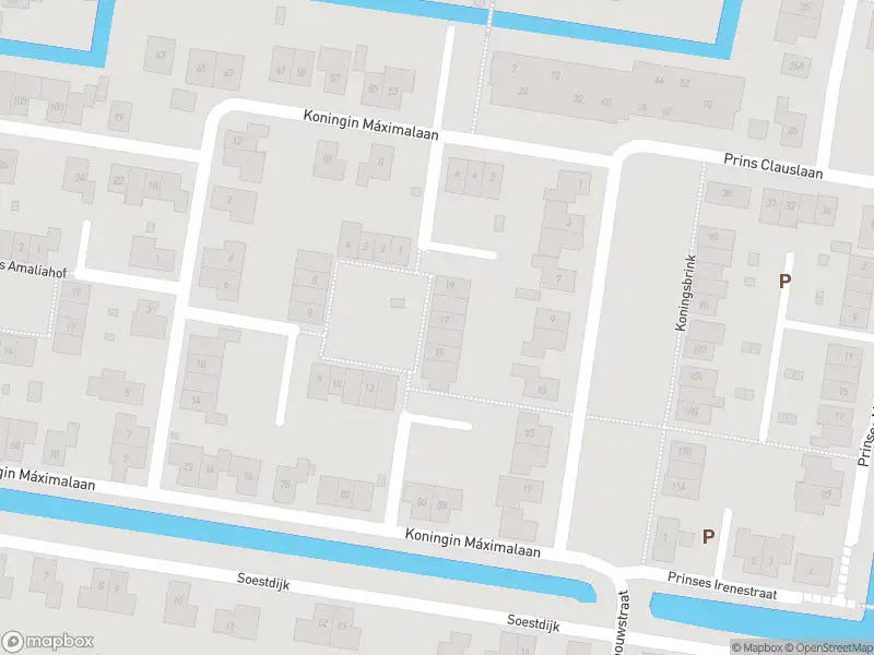 Ambulance met grote spoed naar de Loopuytpark in Julianadorp