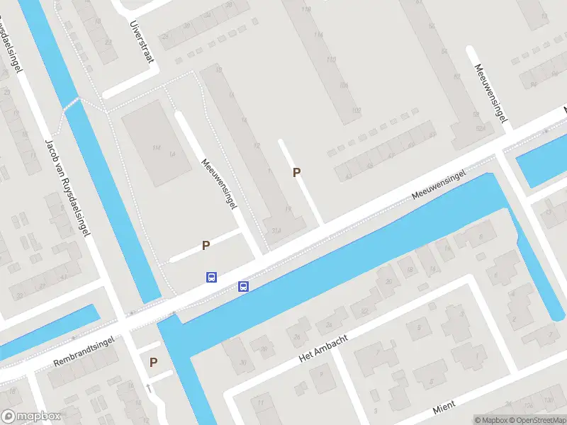 Ambulance met grote spoed naar de Meeuwensingel in Capelle aan den IJssel