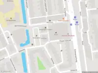 Ambulance met gepaste spoed naar de Geuzenplein in Schiedam