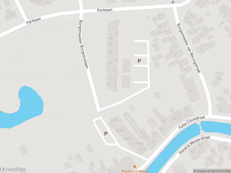 Brandweer met gepaste spoed naar de Burgemeester Borgesiuslaan in Oude Pekela vanwege een buitenbrand