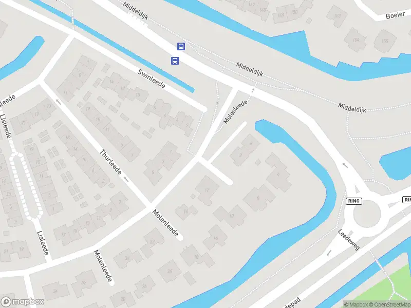 112 melding Ambulance met grote spoed naar de Molenleede in Barendrecht