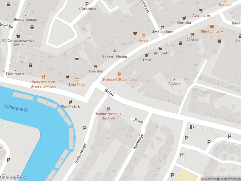 Politie naar de Brink in Zwolle vanwege aanrijding met letsel