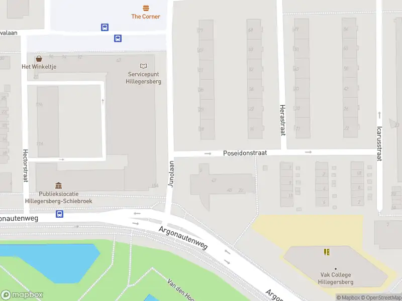 Brandweer met gepaste spoed naar de Junolaan in Rotterdam