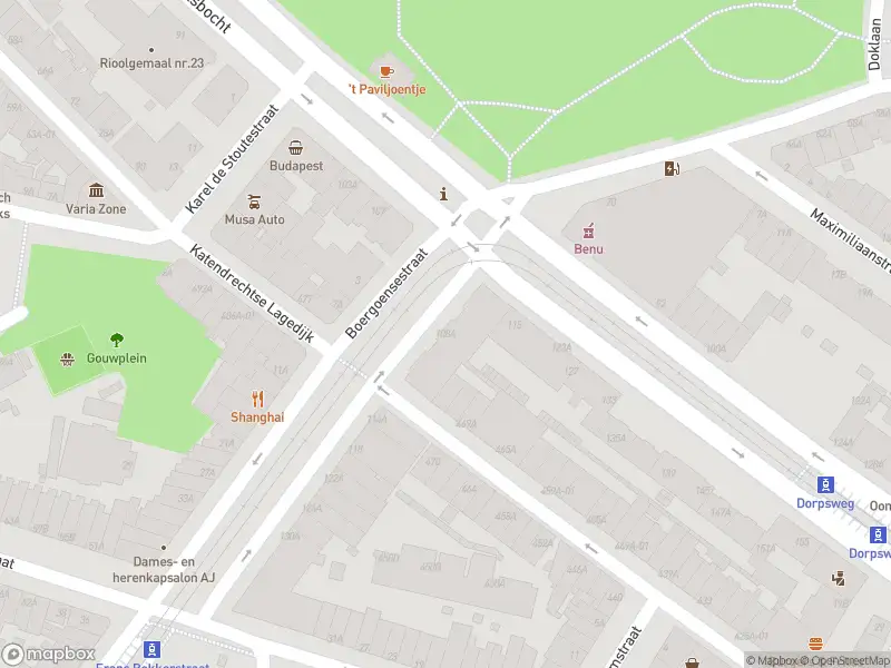 Ambulance met gepaste spoed naar de Boergoensestraat in Rotterdam