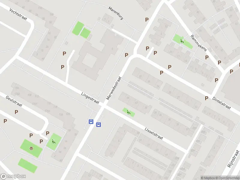 Brandweer met grote spoed naar de Merwedestraat in Alkmaar vanwege voertuigbrand