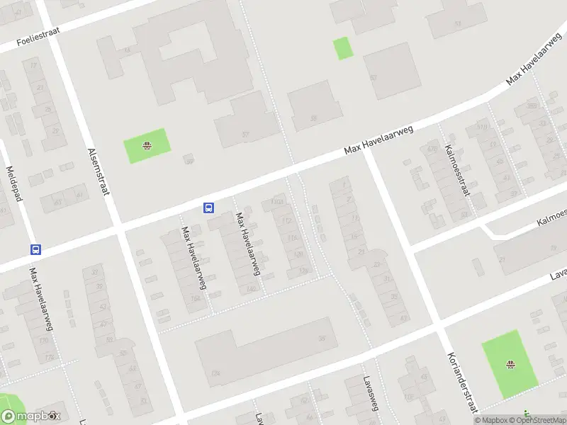 Ambulance met gepaste spoed naar de Max Havelaarweg in Hoogvliet Rotterdam