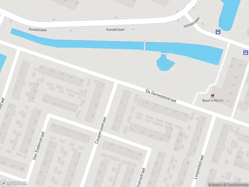 Ambulance met grote spoed naar de Couperusstraat in Ridderkerk