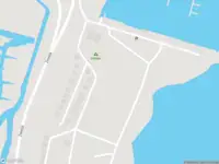 Ambulance met gepaste spoed naar de Zeedijk in Uitdam