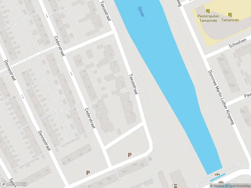 Ambulance naar de Taxusstraat in Zaandam