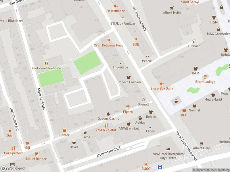 Ambulance met gepaste spoed naar de Witte de Withstraat in Rotterdam