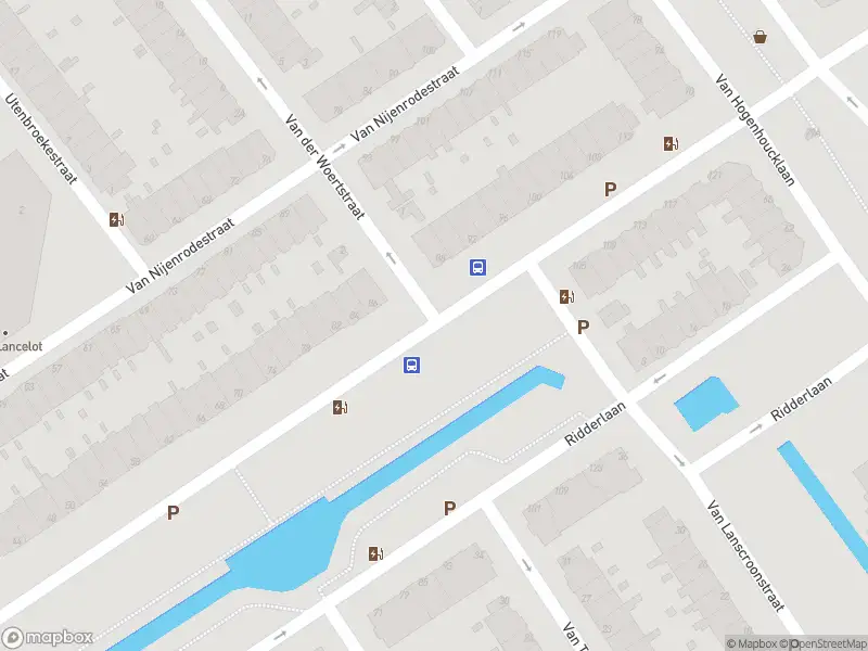 Ambulance met gepaste spoed naar de Van Tedingerbrouckstraat in 's-Gravenhage