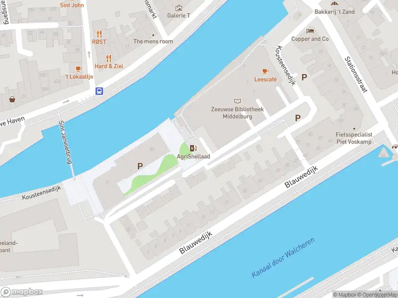 Politie met grote spoed naar de Vlasmarkt in Middelburg vanwege steekincident