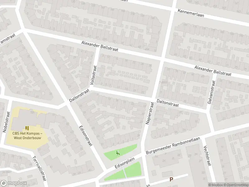 Ambulance met gepaste spoed naar de Daltonstraat in IJmuiden